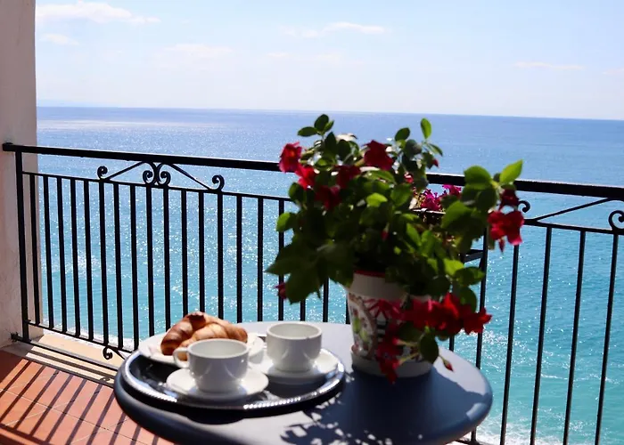 ホテル Park Silemi