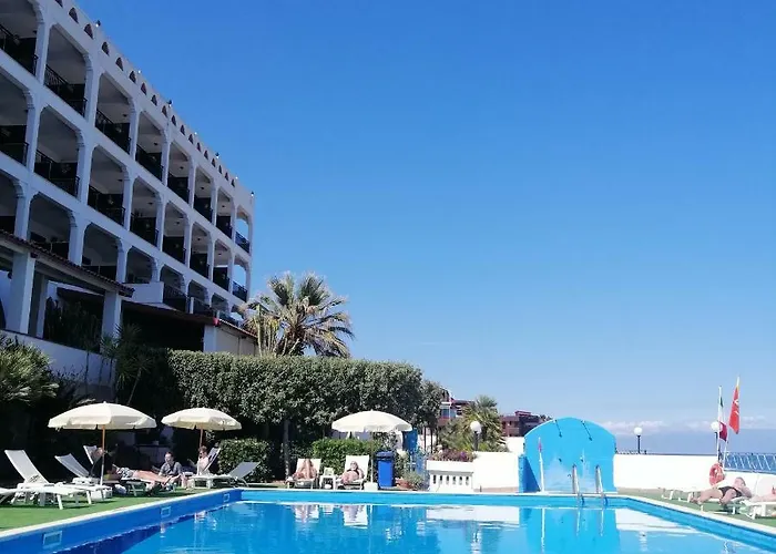 ホテル Park Silemi レトイアンニ